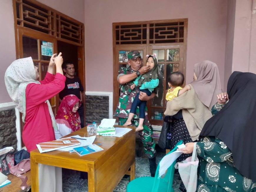 Koramil 15 Rakit Dukung Percepatan Penanganan Stunting Lewat Kegiatan Posyandu