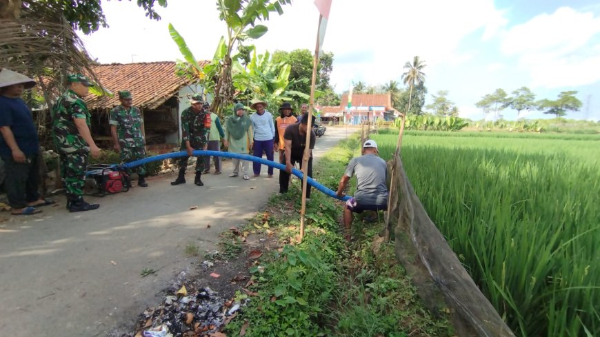 Sukseskan Ketahanan Pangan Danramil Dampingi Uji Coba Pompa Air Bantuan Kementan