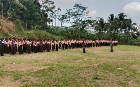 Babinsa Koramil 11/Punggelan Bina Generasi Muda dengan Pendidikan Karakter 