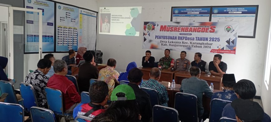 Babinsa Koramil 04/Karangkobar Sertu Tohar Hadiri Musrenbangdes Desa Binaan