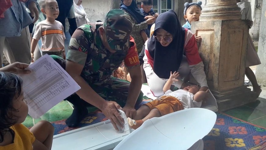 Upaya Pencegahan stunting Di Desa Binaan Babinsa Aktif Dampingi Kegiatan Posyandu Balita