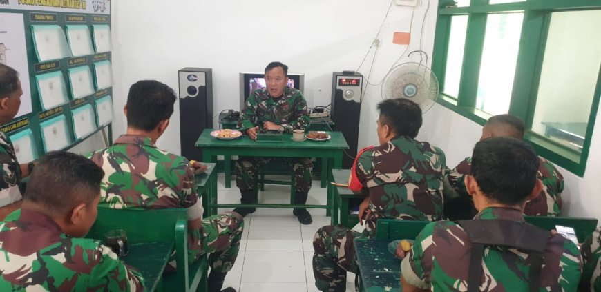 "JAM KOMANDAN, DANRAMIL 01/BANJARNEGARA BERIKAN PENEKANAN KEPADA ANGGOTA"