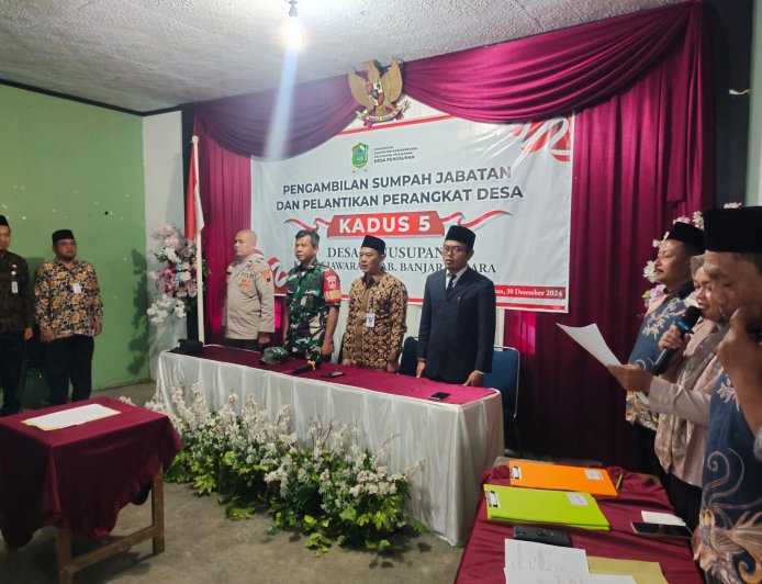 Babinsa Koramil 16/Pejawaran Hadiri Pelantikan Perangkat Desa, Harapkan Pejabat Baru Mendedikasikan Diri Untuk Kepentingan Masyarakat