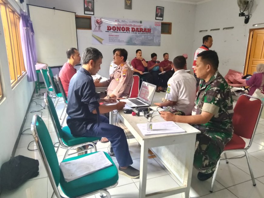Danramil 09/Susukan Beserta Forkompincam Melaksanakan Donor Darah-