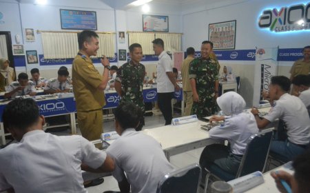Dandim 0704 Banjarnegara Tinjau Langsung Hari Pertama Program Makan Bergizi Gratis di SMK Pancabakti 