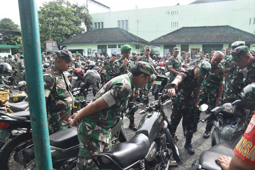 Dandim 0704 Banjarnegara Tinjau Kendaraan Personel dan Tekankan Disiplin Satuan