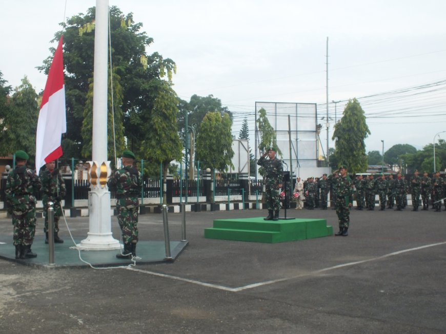 Kasdim 0704 Banjarnegara Pimpin Upacara Bendera