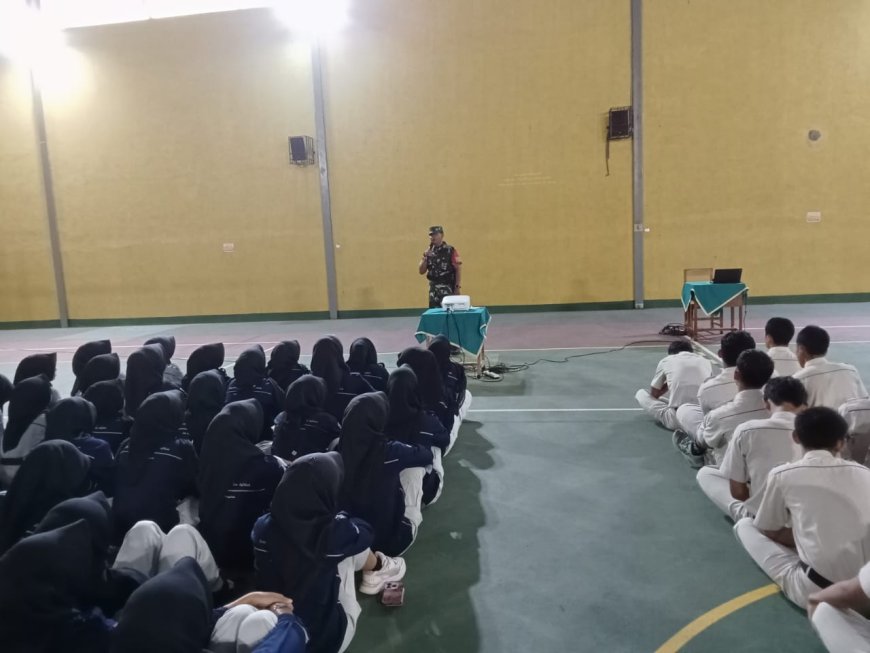 Koramil Punggelan Sosialisasikan KKRI di SMKN 1
